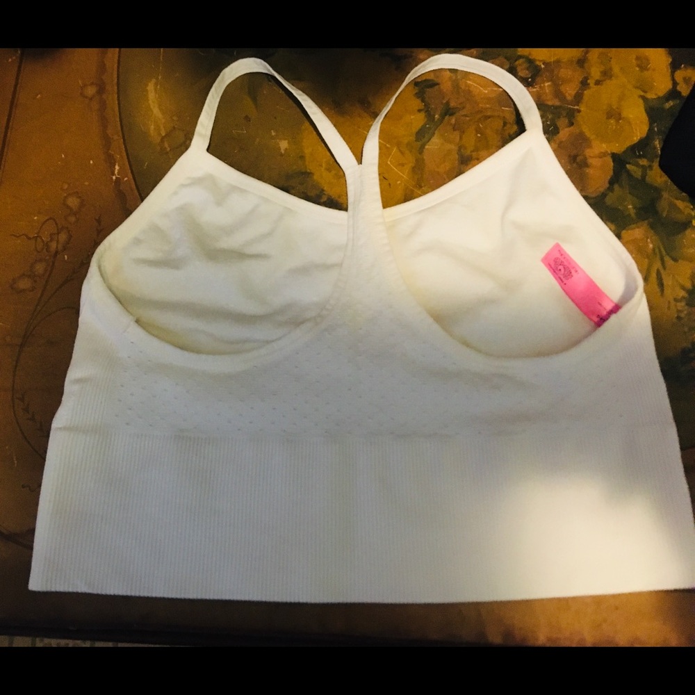 Women’s Razor Back Crop Top - Picture 2 of 3